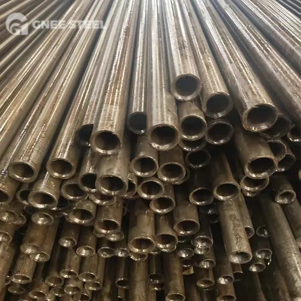 15S10 blage jeklene cevi in ​​cevi