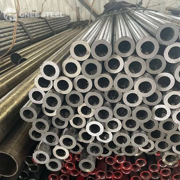 15S10 brezhibne hladno narisane cevi