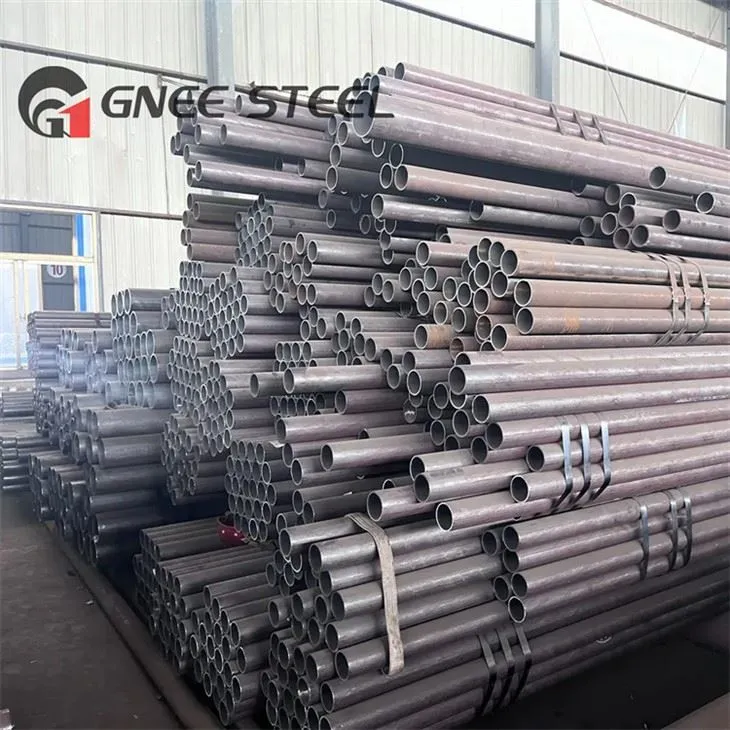 Brezšivna jeklena plinska jeklenka 34CrMo4