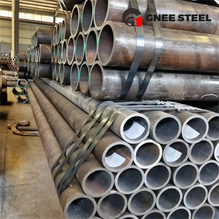 15CrMo toplotno odporna cev iz legiranega jekla